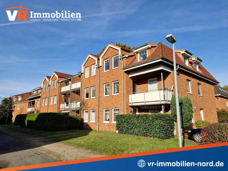 Die Gesamtansicht der Immobilie - Haus kaufen in Kropp - Vermietetes Mehrfamilienhaus im Herzen Schleswig-Holsteins - 15 Wohneinheiten in Kropp