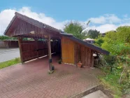 Carport mit Schleppdach u. Geräteschuppen