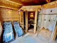 Wellnessoase: Sauna, Ruheraum, Dusche u. Fb.-Hzg.