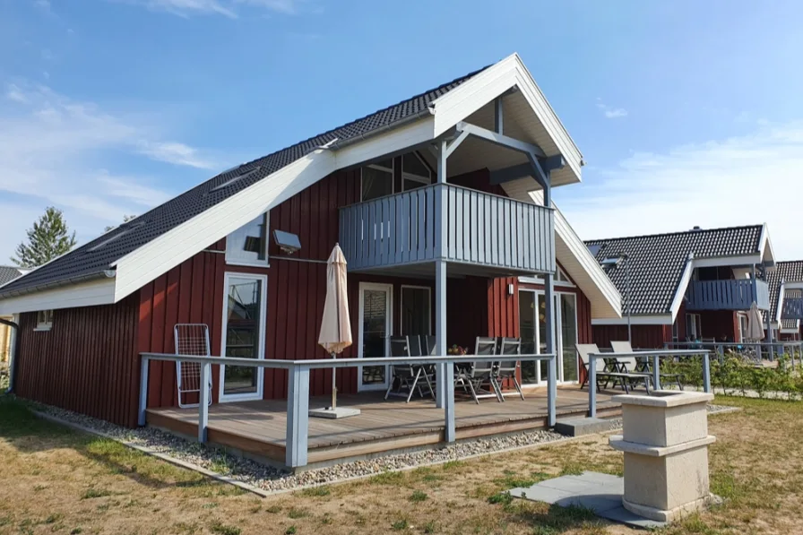 Musterfoto - Gartenansicht - Haus kaufen in Extertal - Rohbau steht schon - Wunderschönes Ferienhaus im Extertal