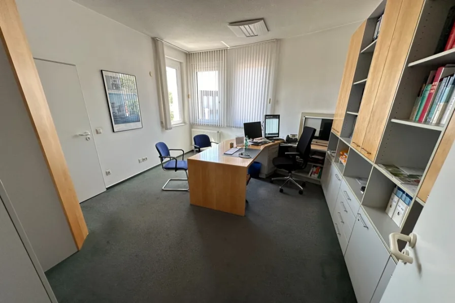 Büro