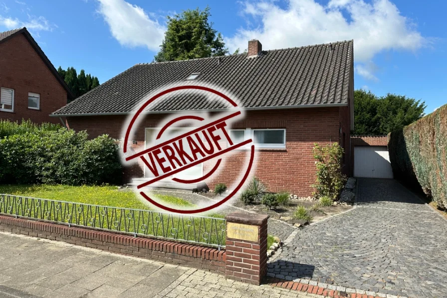 Frontansicht - Haus kaufen in Nordhorn - Ebenerdiger Rückzugsort - Dachgeschoss ausgebaut