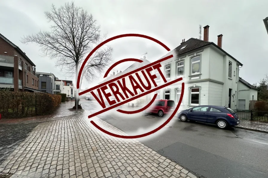 Frontansicht - Haus kaufen in Oldenburg - Kleine Geldanlage mit Entwicklungspotential!