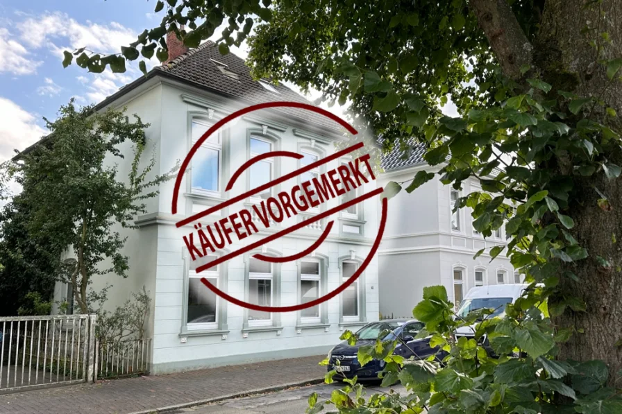 Frontansicht - Haus kaufen in Oldenburg - Kleine Geldanlage mit Entwicklungspotential!