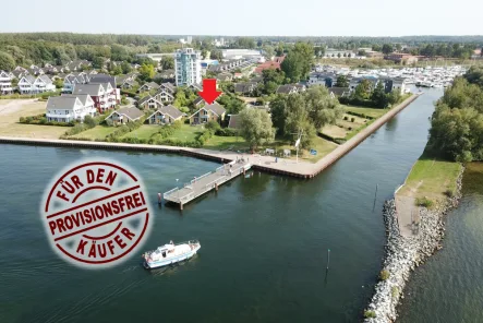 Luftbild - Haus kaufen in Rechlin - Haus am See - ein Traum der wahr werden kann!