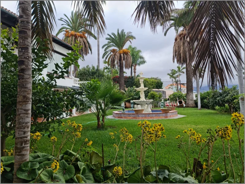 Garten  - Haus kaufen in El Sauzal - Teneriffa - Villa mit phantastischer Aussicht mit ca. 500 m² WF, ca. 1500 m² Grund, Fahrstuhl, Pool