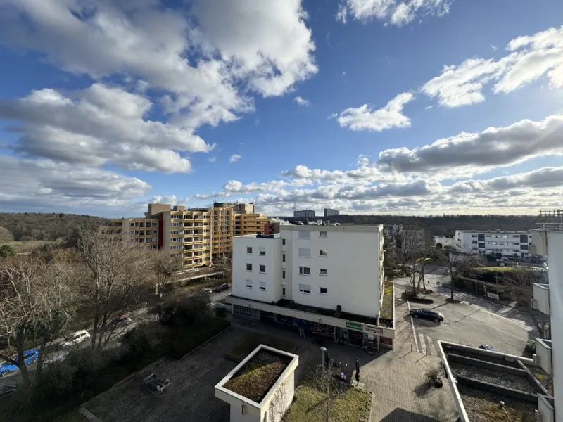 Ausblick und Blick in die Anlage