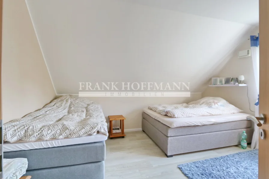 Schlafzimmer (1)