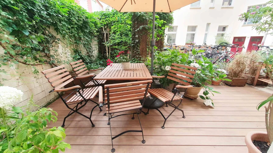 Hof-Terrasse - Wohnung kaufen in Berlin - Terrassenwohnung im Friedrichshain-Kiez