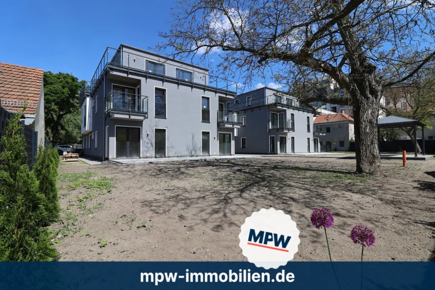Hausansicht - Wohnung kaufen in Berlin - Süd-West Terrasse - Tiefgarage - Wärmepumpe