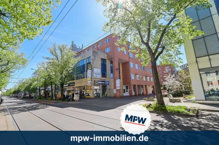 Straßenansicht - Büro/Praxis kaufen in Berlin - Arztpraxen und Büros im Yachtzentrum in Köpenick mit Indexmietverträgen
