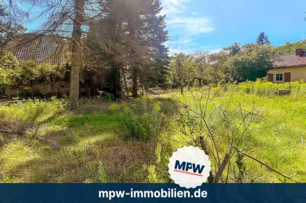 Grundstücksansicht - Grundstück kaufen in Schulzendorf - Sonnige Süd-West-Ausrichtung - Baugenehmigung für eine Doppelhaushälfte liegt vor!