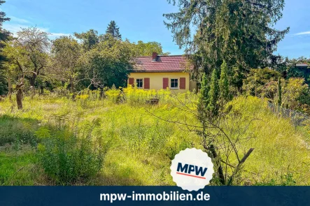 Haus mit Grundstück - Haus kaufen in Schulzendorf - Wo die Seele baumelt: Traumgrundstück mit charmantem Haus in Schulzendorf
