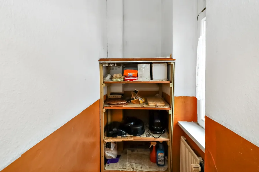 Kammer an der Küche im Erdgeschoss