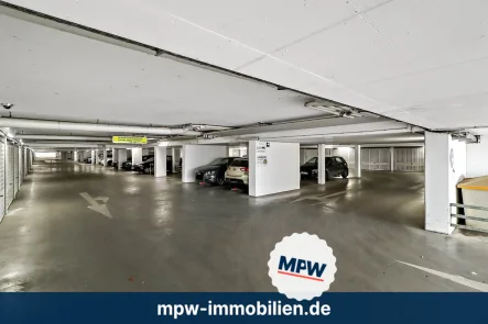 Tiefgarage - Garage/Stellplatz kaufen in Berlin - Die Parkplatzsuche hat ein Ende! - Tiefgaragenstellplatz in Wendenschloss