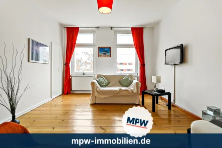 Wohn-/Schlafzimmer - Wohnung kaufen in Berlin - Klein, fein, Mein - Altbaucharme am Volkspark Friedrichshain