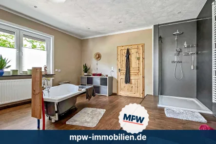 Badezimmer - Haus kaufen in Müncheberg - Saniertes Bauernhaus mit Flair - viel Platz für Ihre Ideen