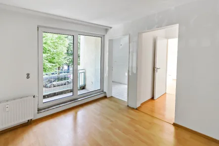 Zimmer 1.jpg - Wohnung mieten in Berlin - Glückstreffer! Großzügige 2 Zimmer-Wohnung im Prenzlauer Berg