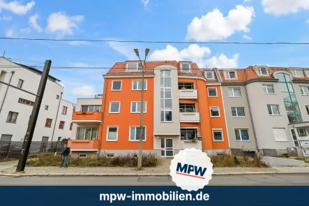 Hausansicht - Wohnung kaufen in Berlin - 3 Zimmer in bester Lage - Anlegerwohnung am Müggelsee