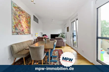 Wohnbereich  - Wohnung kaufen in Berlin - Elegant und edel: Penthouse mit Weitblick und großzügiger Terrasse