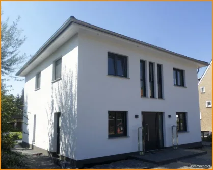 Stadtvilla SIX - Haus kaufen in Michendorf - Baugrundstück am Waldrand - das letzte in der Strasse - mit SUPER Anbindung  **TOP Hausbau**