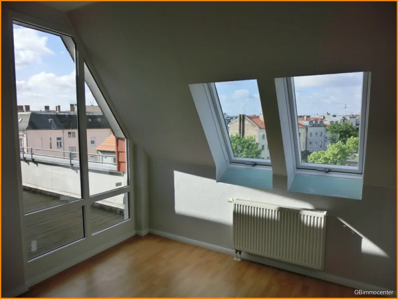 Wohnen 2 - Wohnung mieten in Berlin - Dachgeschosswohnung mit Südbalkon