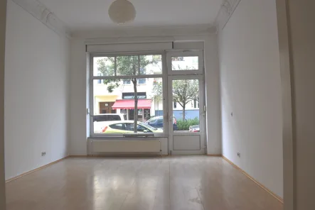 Raum 1 - Büro/Praxis mieten in Berlin - Schwartzkopffstraße im Wöhlertkiez  Nachbar zum BND - gerne Büro!  Stuckladenraum + kl. Büro