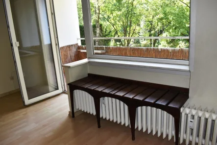 Nehmen Sie Platz - Wohnung kaufen in Berlin - Bezugsfrei, renovierungsbed.! Landwehrkanal! Spree! Nord-CH!Schöne Whg m. W-Balkon, Grünblick