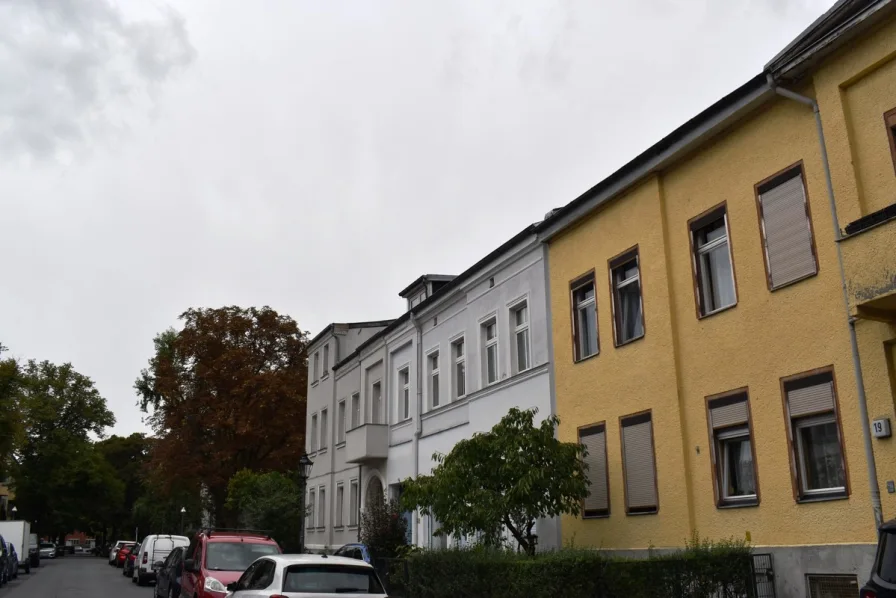 Blick in die aussergewöhnl. Straße