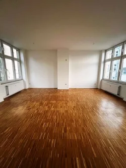 Einblick - Büro/Praxis mieten in Berlin - Alt-Tempelhof um die Ecke - helle Fabriketage, für gewerbl. Apartment-Vermietung geeignet!