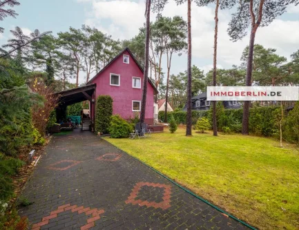 1.jpg - Haus kaufen in Hoppegarten - IMMOBERLIN.DE - Großzügiges Ein-/Zweifamilienhaus mit Südwestgarten in gehobener Lage