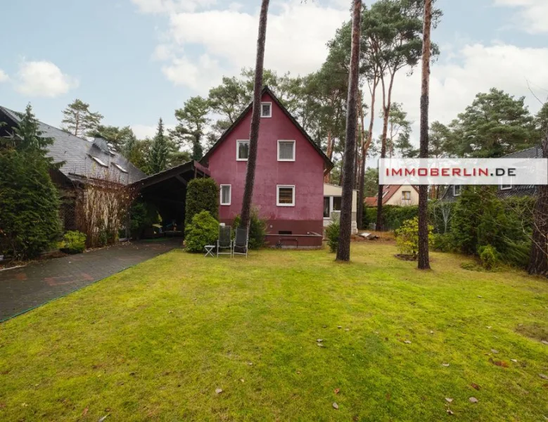 8.jpg - Haus kaufen in Hoppegarten - IMMOBERLIN.DE - Großzügiges Ein-/Zweifamilienhaus mit Südwestgarten in gehobener Lage