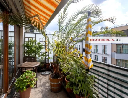 1.jpg - Wohnung kaufen in Berlin - IMMOBERLIN.DE - Großzügige Wohnung mit Dachetage, Südwestbalkon & -Terrasse in beliebter Lage nahe dem Engelbecken