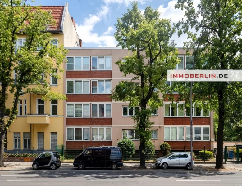 1.jpg - Wohnung kaufen in Berlin - IMMOBERLIN.DE - Helle Wohnung mit Westloggia beim Mariendorfer Ortskern