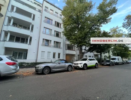 1.jpg - Wohnung kaufen in Berlin - IMMOBERLIN.DE - Komfortable Wohnung im KfW-55-Haus mit Balkon & Loggia beim Ortskern nahe WISTA