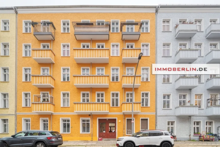 1670411478-8.jpg - Wohnung kaufen in Berlin - IMMOBERLIN.DE - Charaktervolle Altbauwohnung mit ruhigem Balkon in beliebter Lage