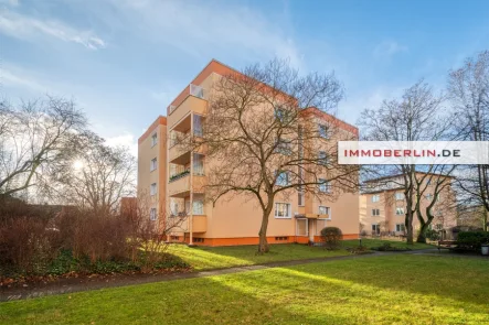 1674213655-M.jpg - Wohnung kaufen in Berlin - IMMOBERLIN.DE - Adrette Wohnung mit Südwestbalkon & Pkw-Stellplatz in angenehmer Lage