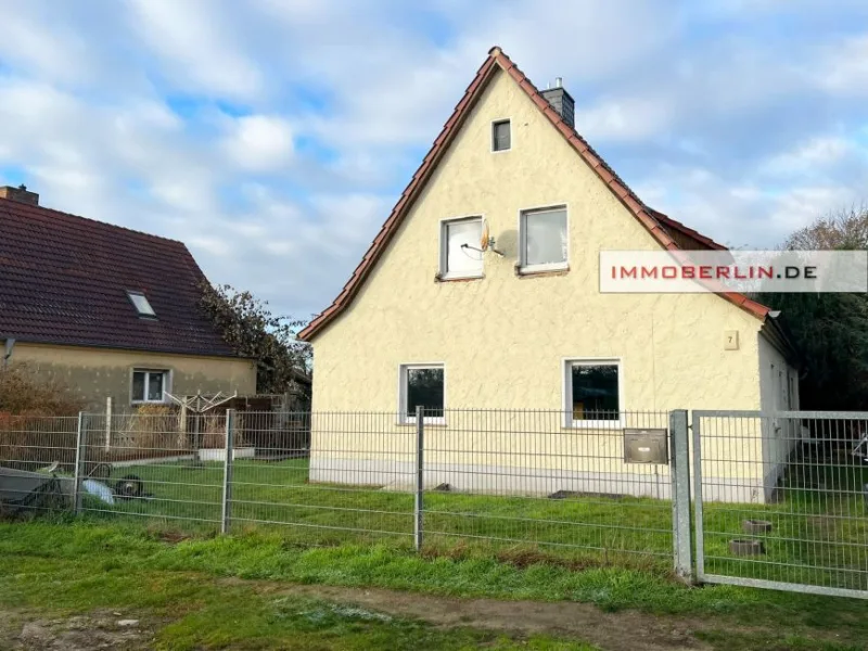 1675181361-1.jpg - Haus kaufen in Wildau - IMMOBERLIN.DE - Solides Einfamilienhaus mit sehr hellem Ambiente & Potential in familienfreundlicher Lage