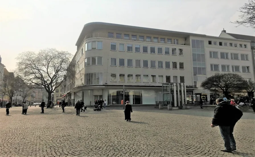 Titelbild_SpandauHeller - Büro/Praxis mieten in Berlin - * TOP Büro- / Praxisfläche in prominenter 1-A Lage direkt am Spandauer Marktplatz *