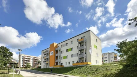 Straßenansicht - Wohnung mieten in Frankfurt (Oder) - SENIOREN aufgepasst ! Hindernisfreie Wohnung im Kosmonautenviertel