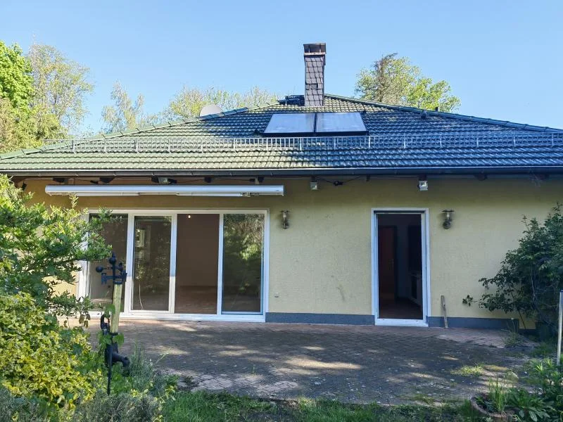 Hausansicht - Haus mieten in Königs Wusterhausen - 2024 vermietet - Einfamilienhaus in Senzig