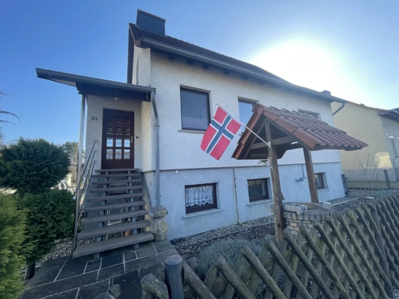 Herzlich willkommen! - Haus kaufen in Müllrose - großzügiges Einfamilienhaus auf kleinem Grundstück!