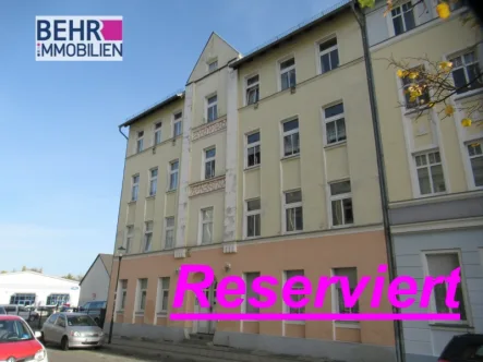 Hausansicht - Wohnung kaufen in Eberswalde - RESERVIERT!!!  Nie wieder Mieterhöung oder Eigenbedarfskündigung