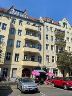  - Zinshaus/Renditeobjekt kaufen in Berlin - DEUTSCHMANN IMMOBILIEN ***** ivd - Vermietete Gewerbefläche im Kiez von Prenzlauer Berg!