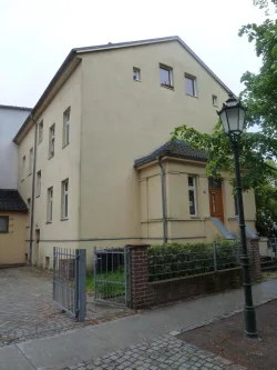  - Haus kaufen in Bernau bei Berlin - DEUTSCHMANN IMMOBILIEN ***** ivd - Mehrfamilienhaus im Zentrum von Bernau bei Berlin!