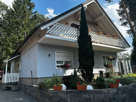  - Haus kaufen in Mühlenbecker Land - DEUTSCHMANNN IMMOBILIEN ***** ivd - Tolles Wohnhaus mit Einliegerwohnung in ruhiger Wald-Lage!