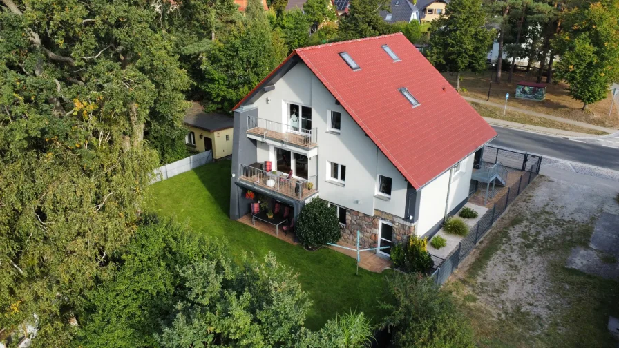  - Haus kaufen in Rheinsberg - Großzügiges, modernes Wohnhaus in Rheinsberg- geräumig, saniert und seenah