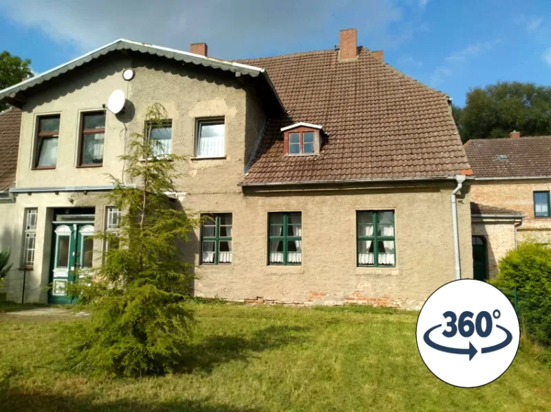 Haus kaufen in Ostseenähe - Haus kaufen in Neu Kosenow - Dr. Lehner Immobilien NB -Historisches Domizil auf dem Sprung zur Ostsee