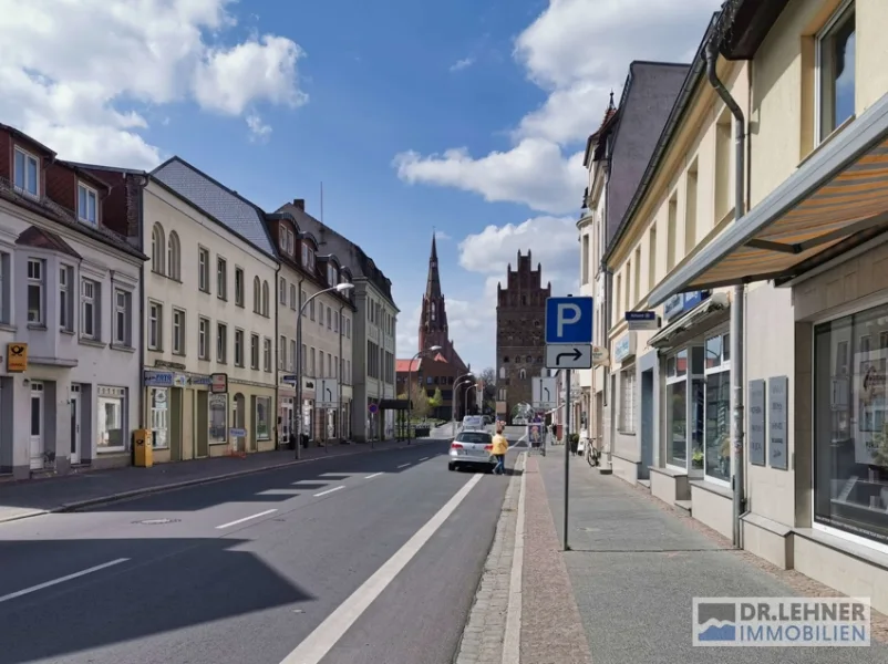 Wahrzeichen am Ende der Hauptstr.