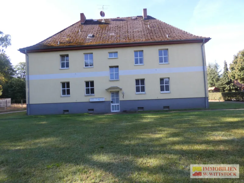 Vorderansicht - Haus kaufen in Wolfshagen - RESERVIERT Mehrfamilienhaus in Wolfshagen